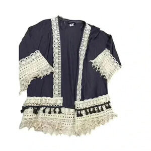 Weavers Quarter Sleeve Fringed Kimono Grey/Cream Women's Size XS